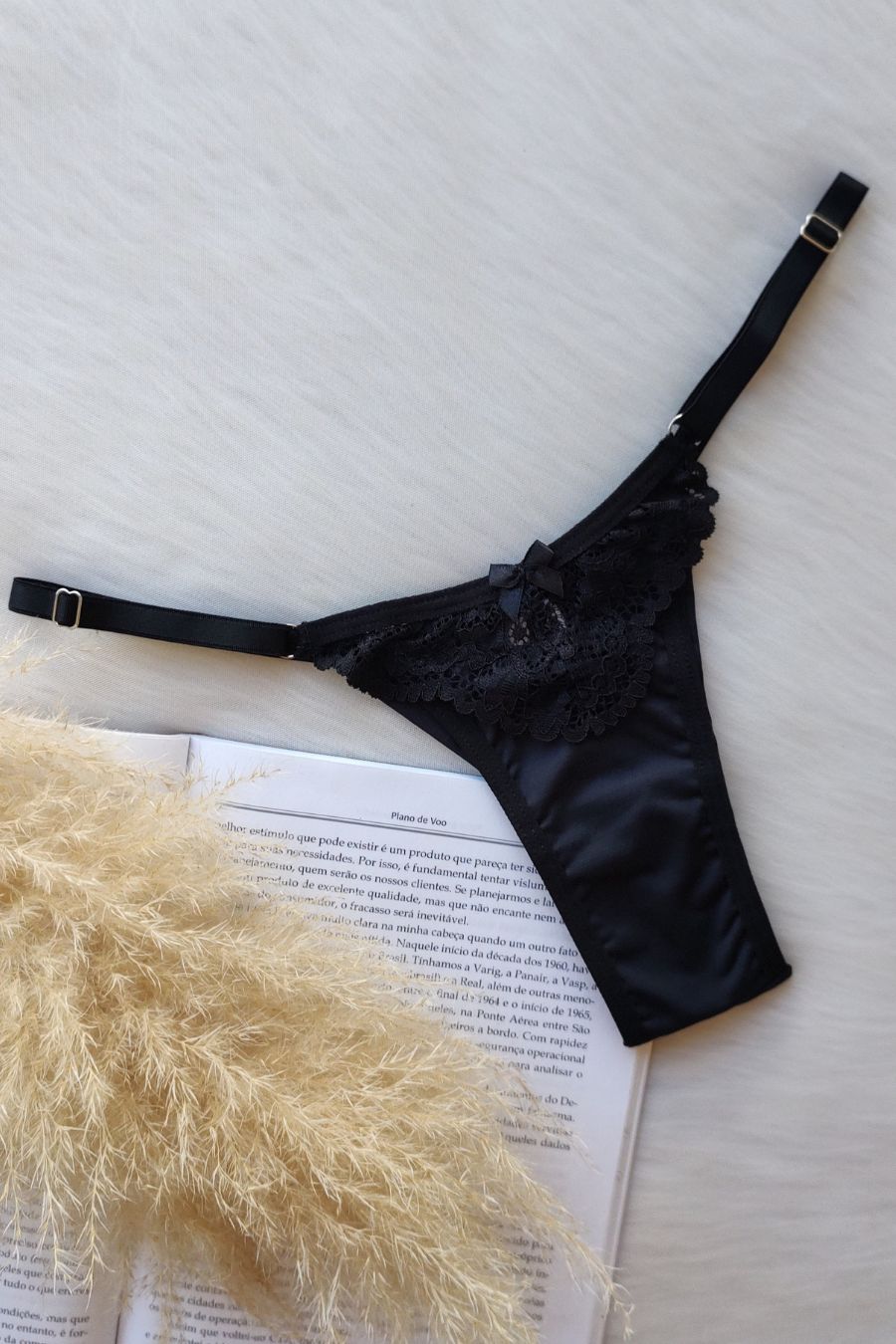 Sculpting Grace Brief