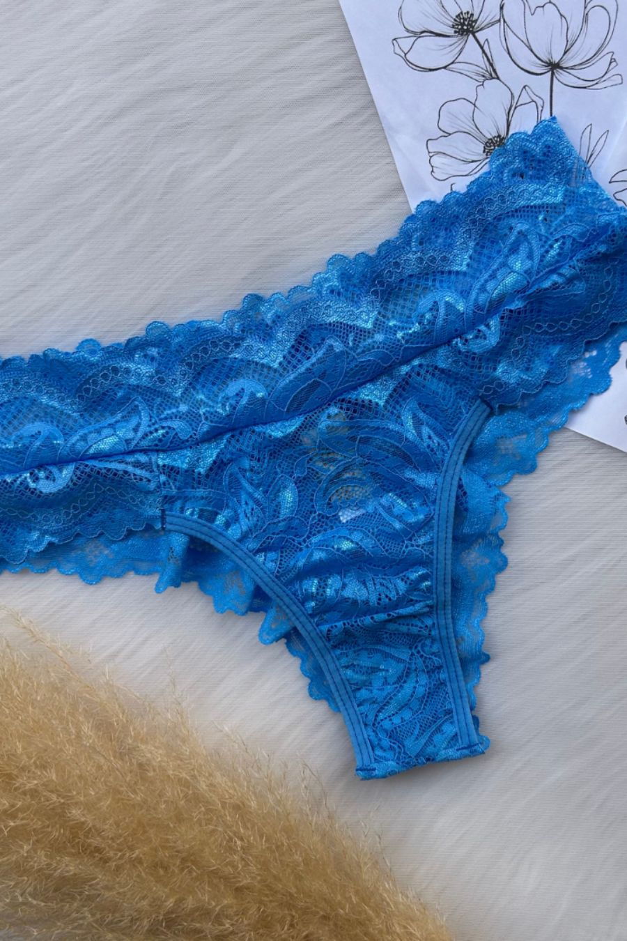 Braguita de encaje Embrace: braguita de encaje floral para mujer con forro de algodón | Primiss