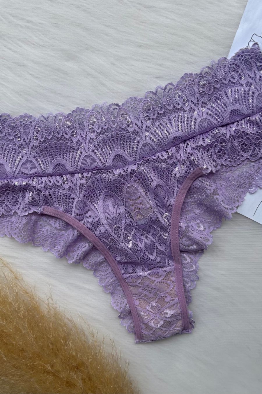 Braguita de encaje Embrace: braguita de encaje floral para mujer con forro de algodón | Primiss